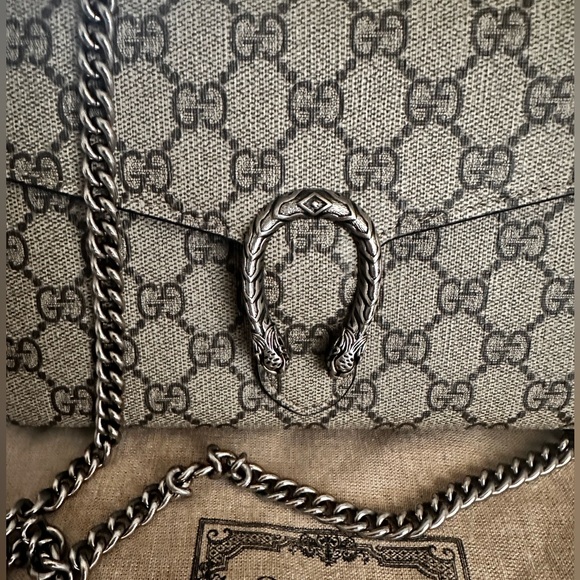 Gucci Dionysus GG supreme crossbody shoulder bag with box and dust bag - Picture 2 of 14